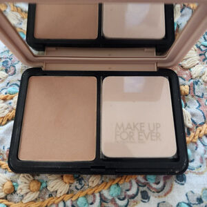 MAKE UP FOR EVER HD Skin Matte Velvet Foundation - 1R12 Cool Ivory